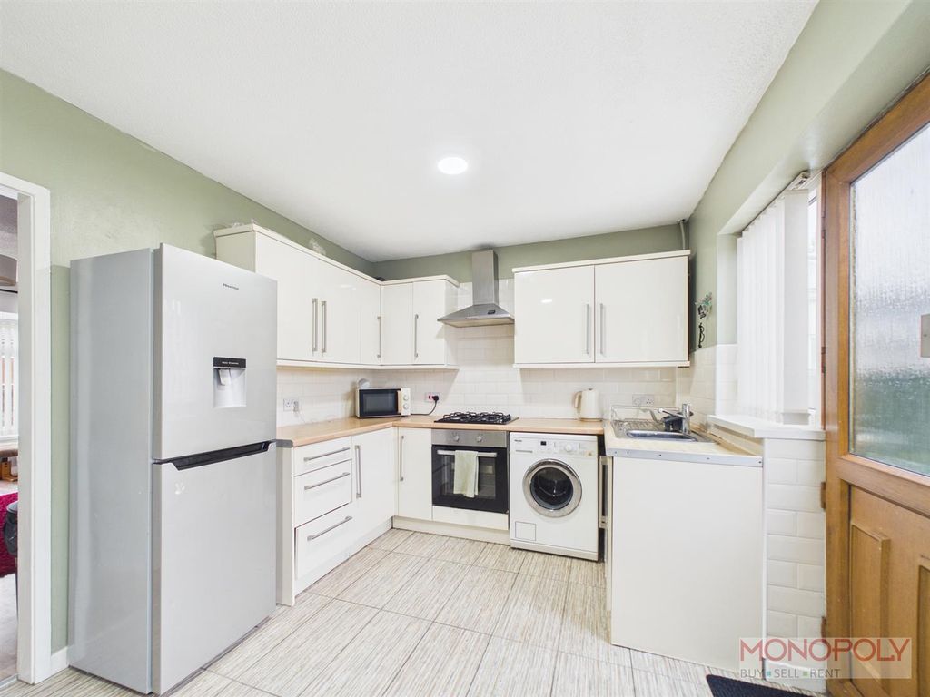 Property photo 3 of 10 Kitchen/ Diner