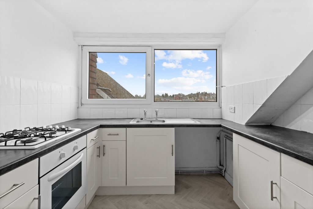 Property photo 2 of 13 Kitchen