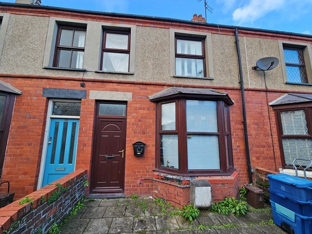 Property photo 1 of 8
