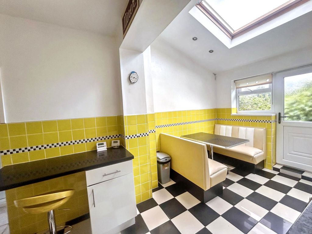 2 bed flat for saleNewsham Road, Blyth NE24 photo 5