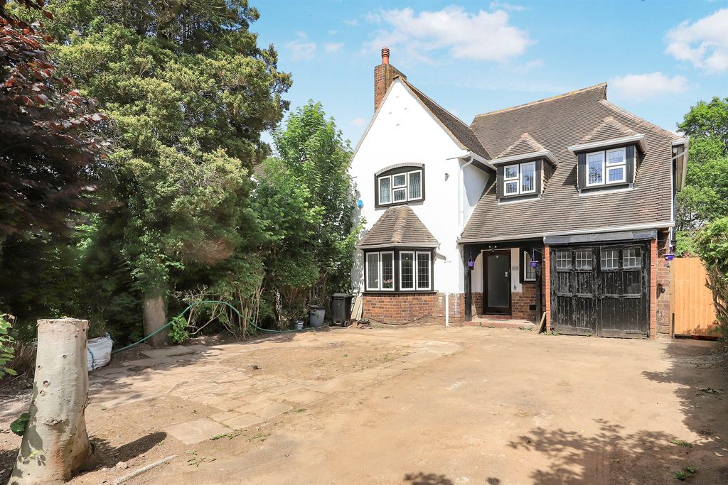 Property photo 1 of 17