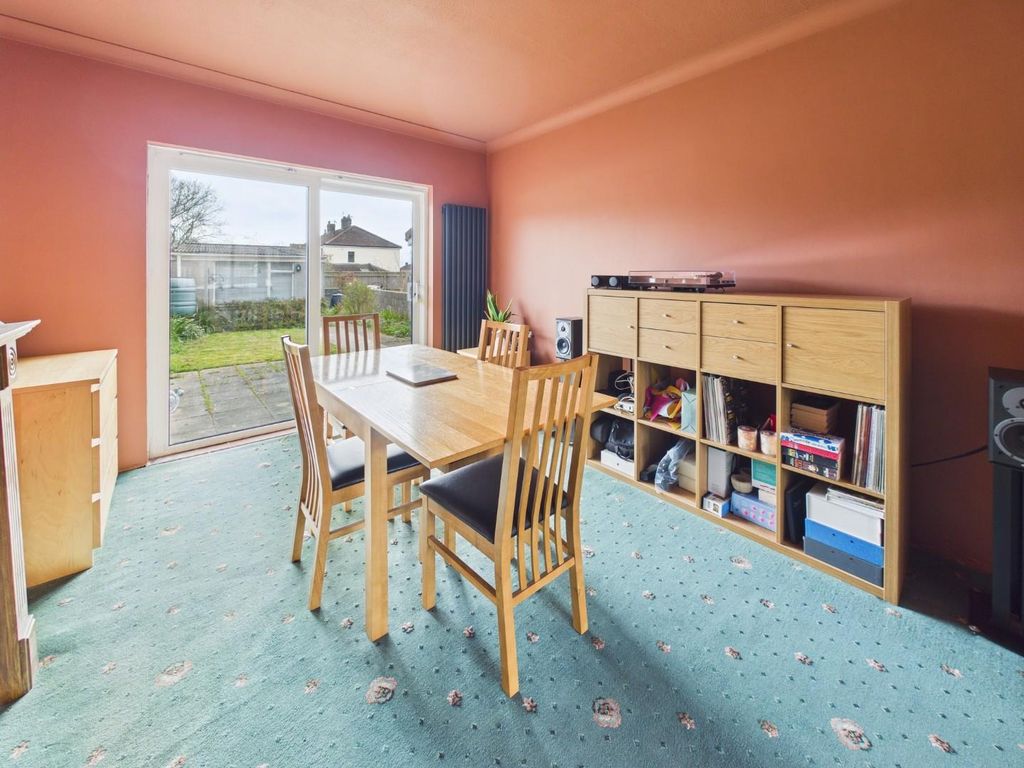 Property photo 3 of 22 Cam01530G0-Pr0401-Still011.Jpg