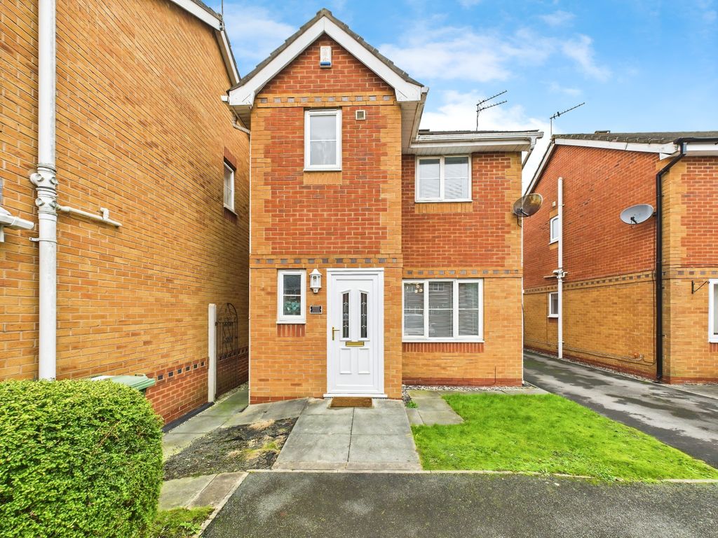 Property photo 1 of 32