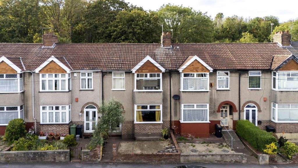 Property photo 1 of 13