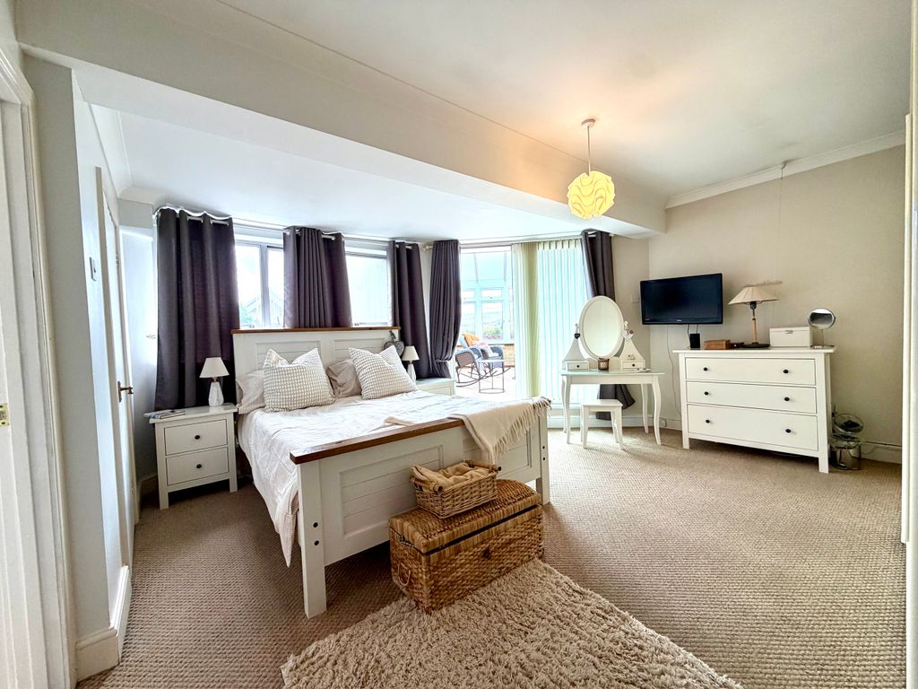Additional image 25 of 5 bed detached house for saleLakeside Gardens, Merthyr Tydfil CF48