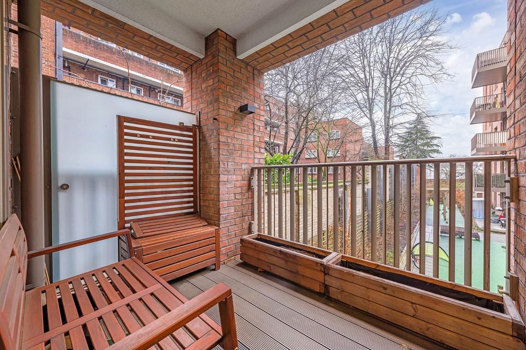 Property photo 2 of 16 Terrace (2).Jpg