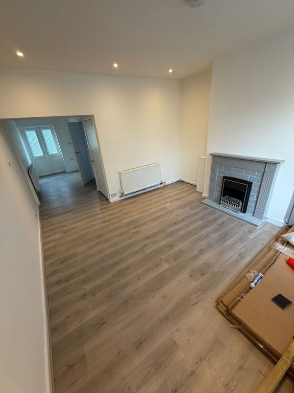 Property photo 2 of 13 Whatsapp Image 2026-02-16 At 1.48.53 Pm (1)