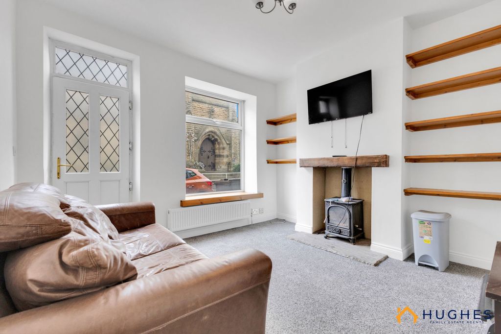 Property photo 2 of 15