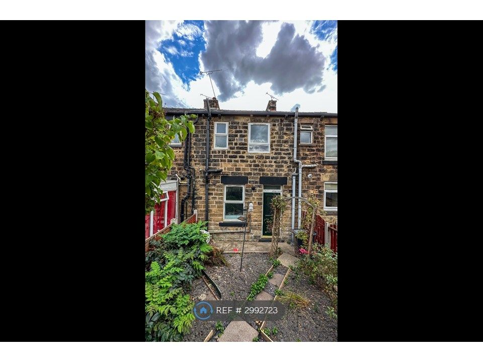 Property photo 2 of 13
