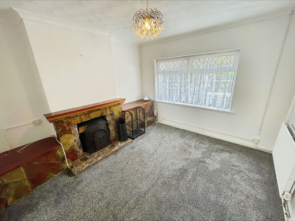 Property photo 2 of 24