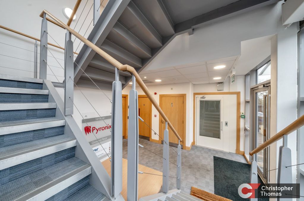 Property photo 3 of 8 c4Ade14B75854239960582Caf95Bd285.Jpg