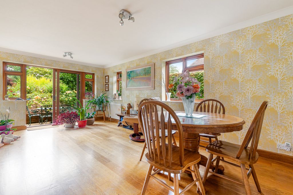 Property photo 3 of 17 A20 - The Oaks Withen Lane Farringdon - 250730