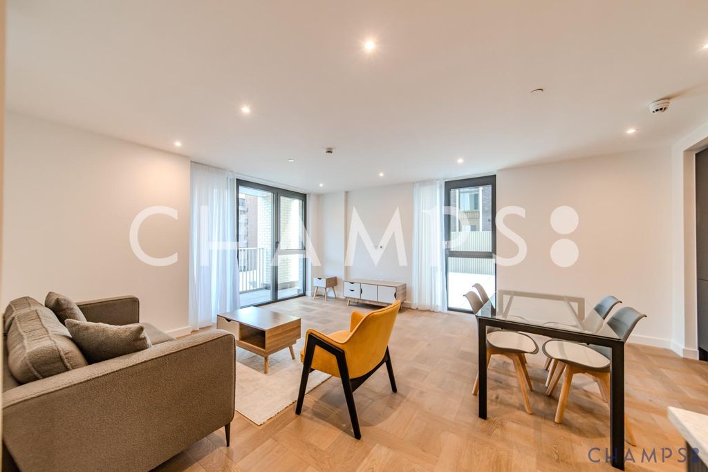 Property photo 1 of 9 2 Bedroom To Rent In London Dock