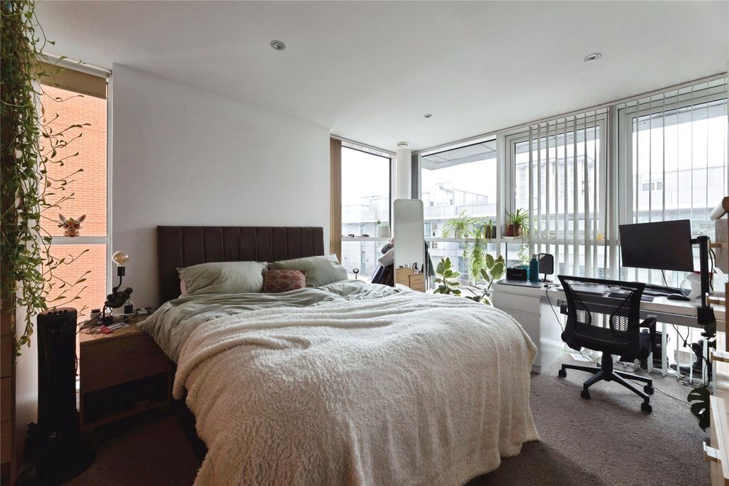 Property photo 3 of 10 Picture No. 07