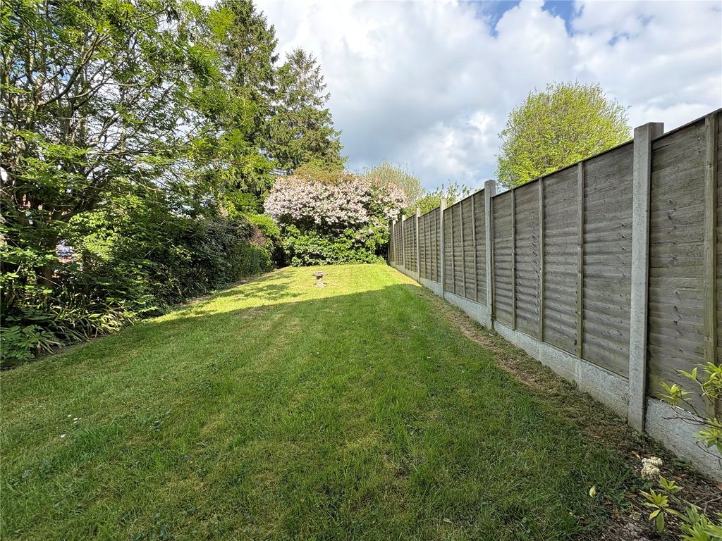 Property photo 2 of 28 Picture No. 06