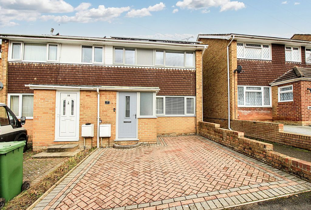 Property photo 1 of 13
