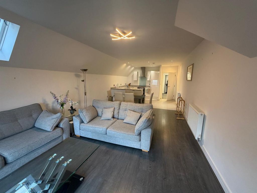 Property photo 2 of 19 1.Jpg