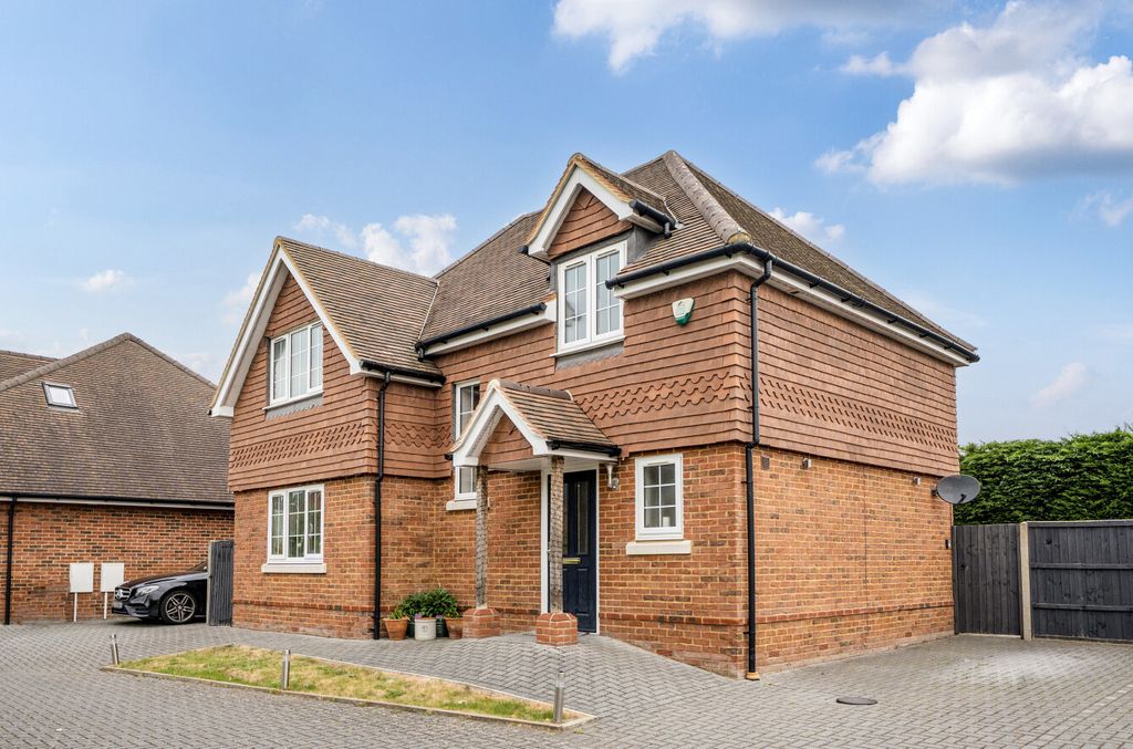 Property photo 1 of 24 1455064-2-69Fa847...