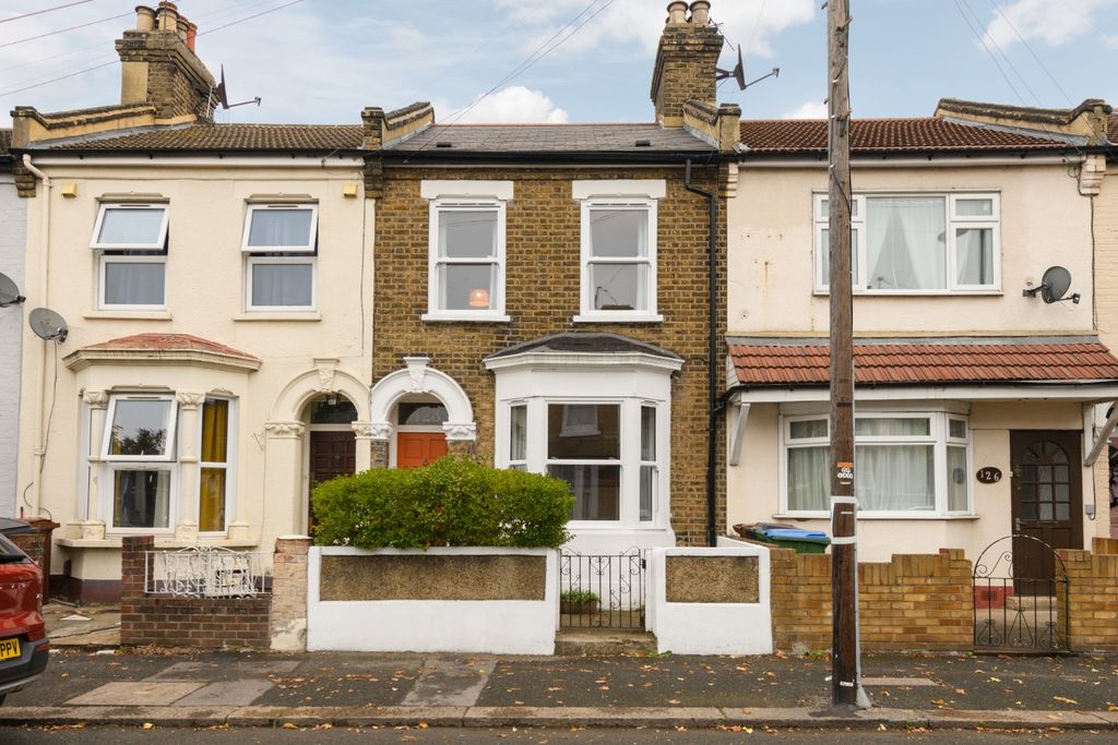 Property photo 1 of 22 3245350