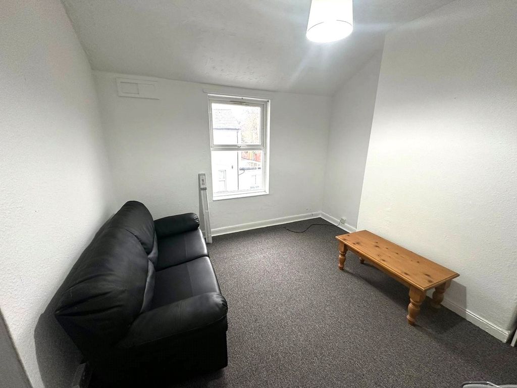 Property photo 2 of 7 Picture No. 07