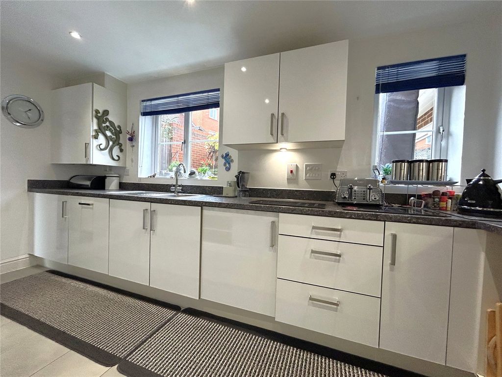 Property photo 2 of 18 Picture No. 08