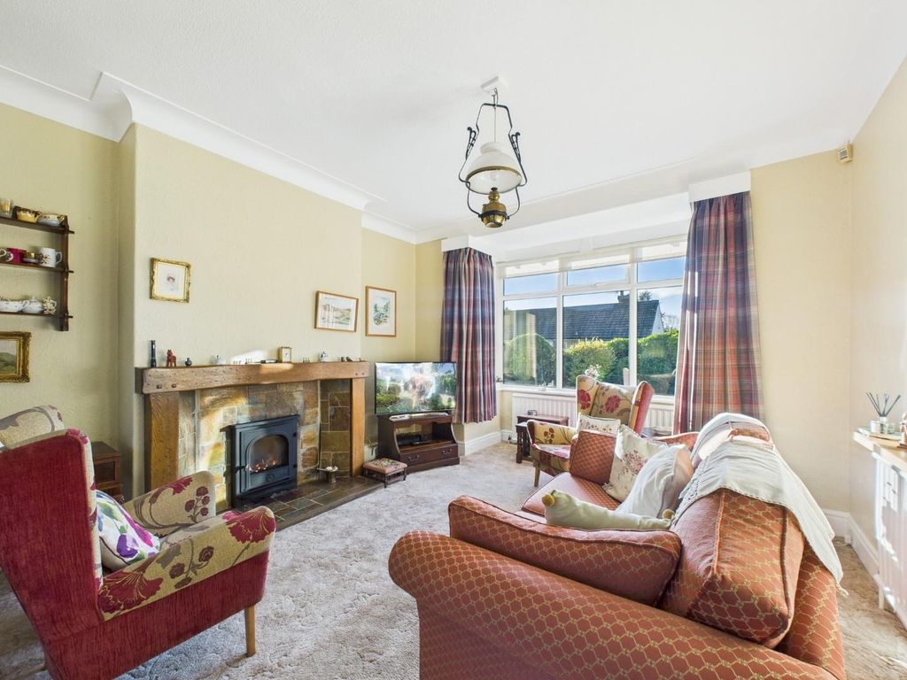 Property photo 2 of 17 Cam01268G0-Pr0414-Still001.Jpg