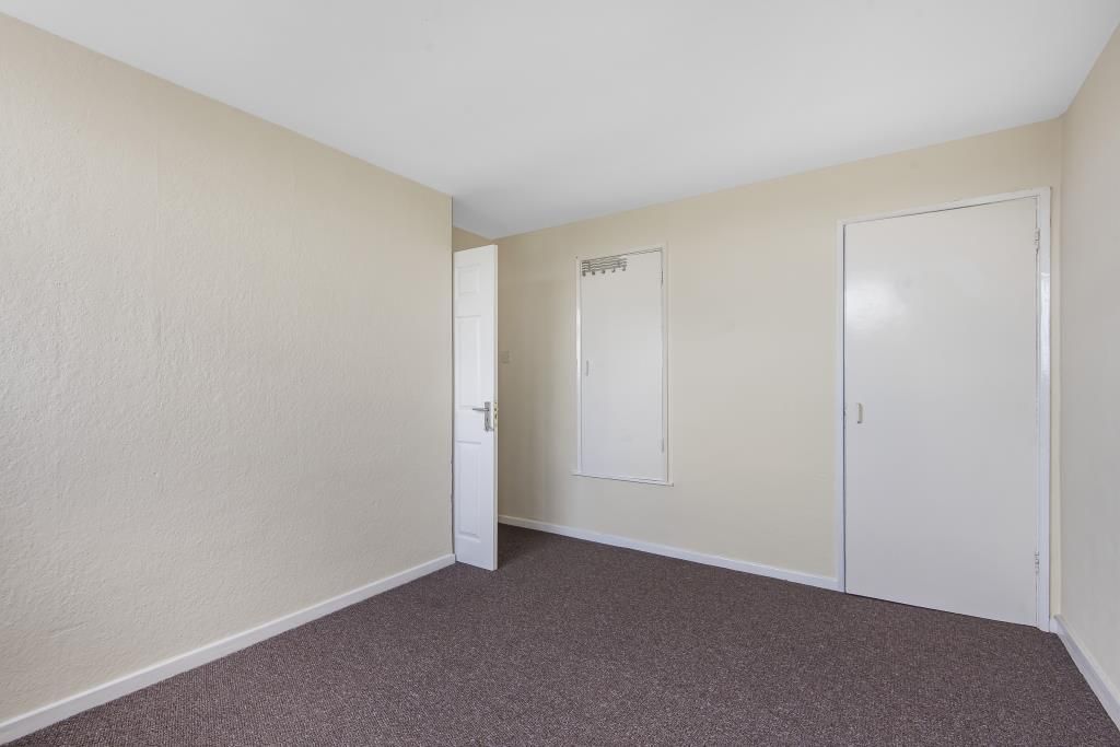 Property photo 2 of 11 Bedroom