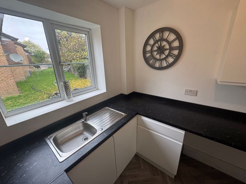 Property photo 2 of 7 Photo 7