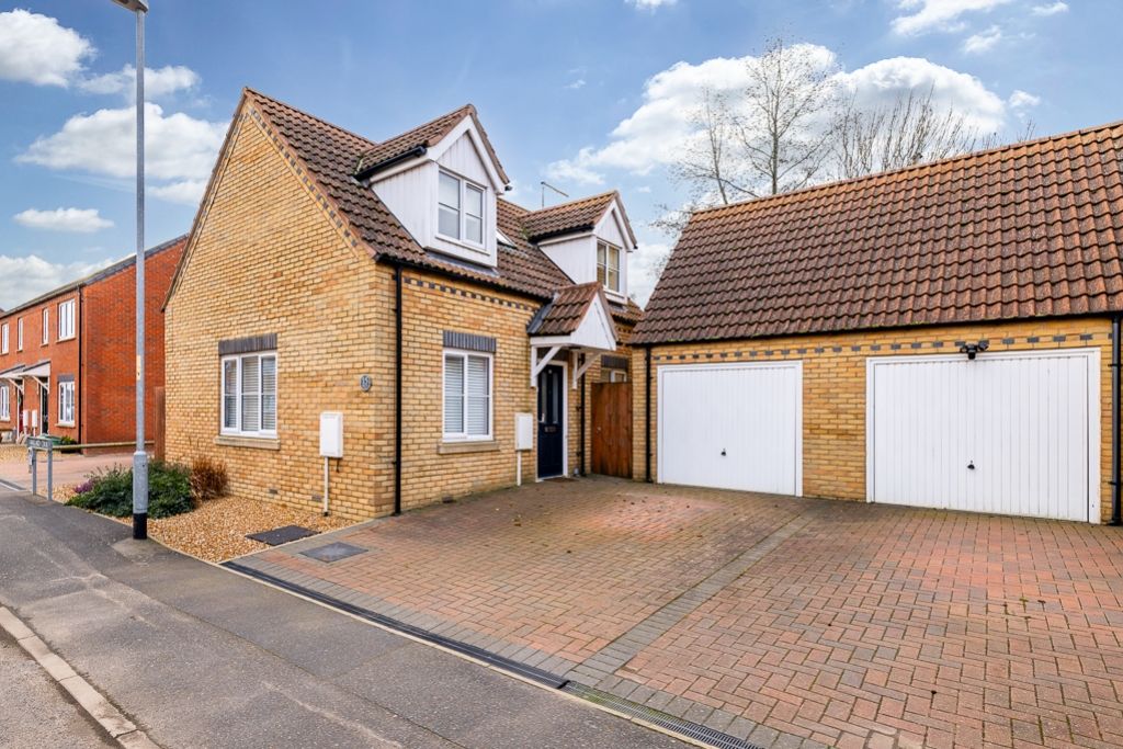 Property photo 1 of 21 15 Belle Vue Close (Holbeach)-6