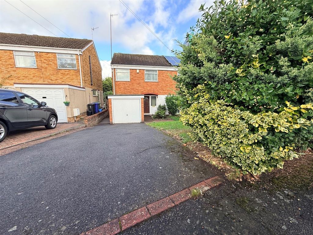 Property photo 2 of 16