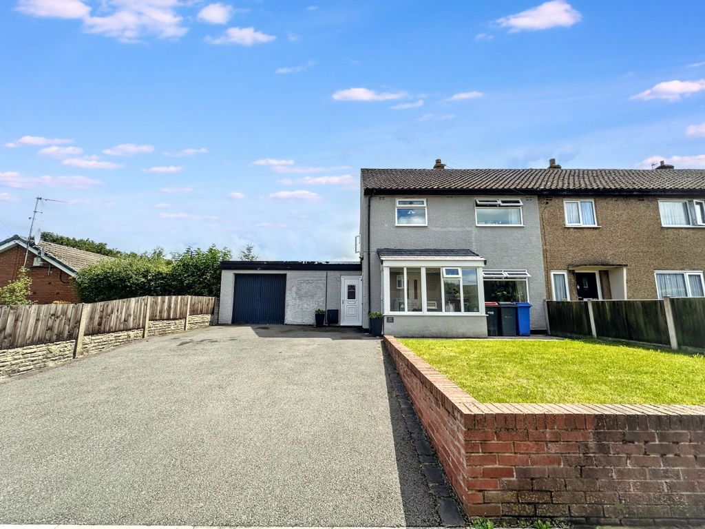 Property photo 1 of 26