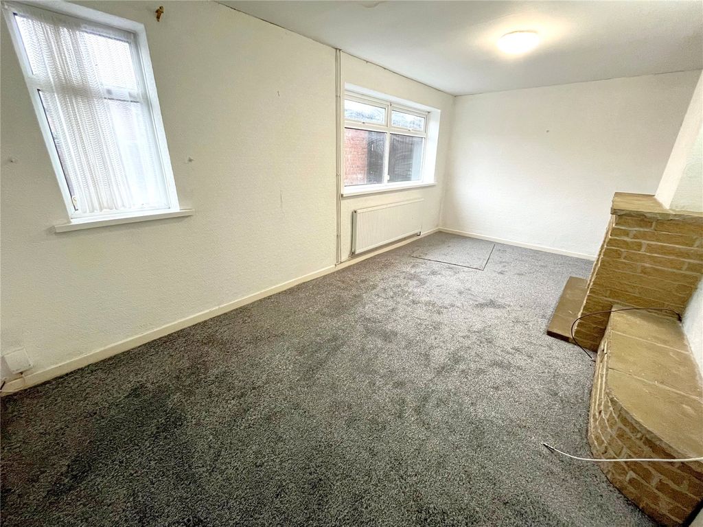 Property photo 3 of 11 Picture No. 25