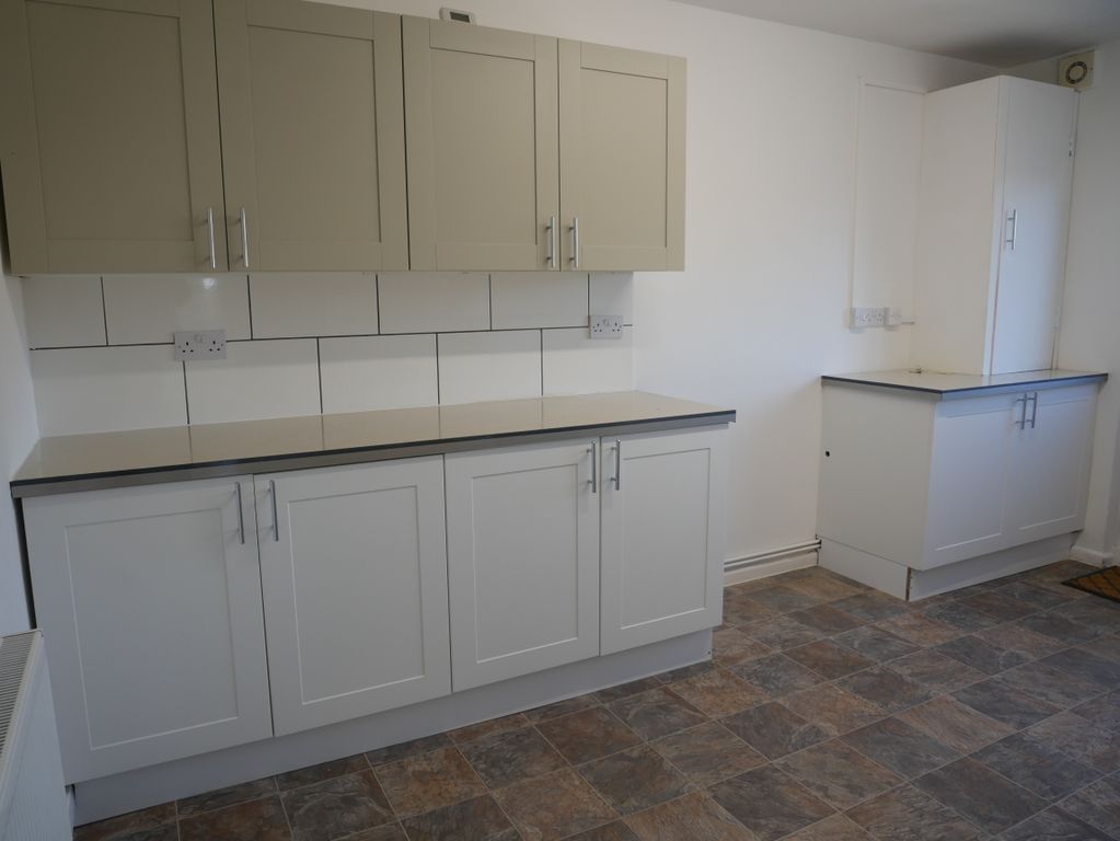 Property photo 2 of 12 P1030141