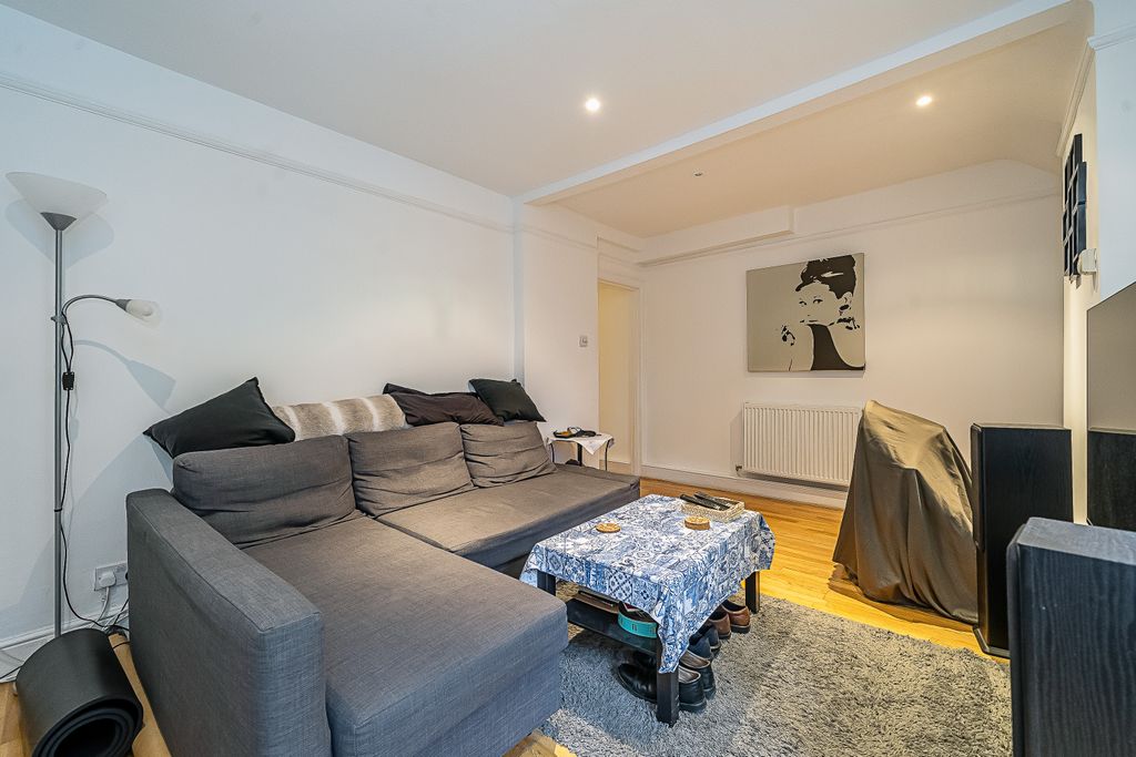 Property photo 1 of 21