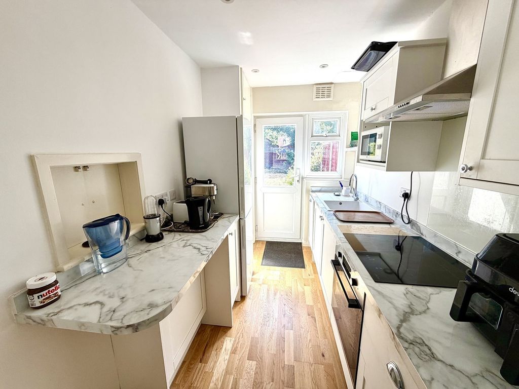 Property photo 3 of 10 Not Specified