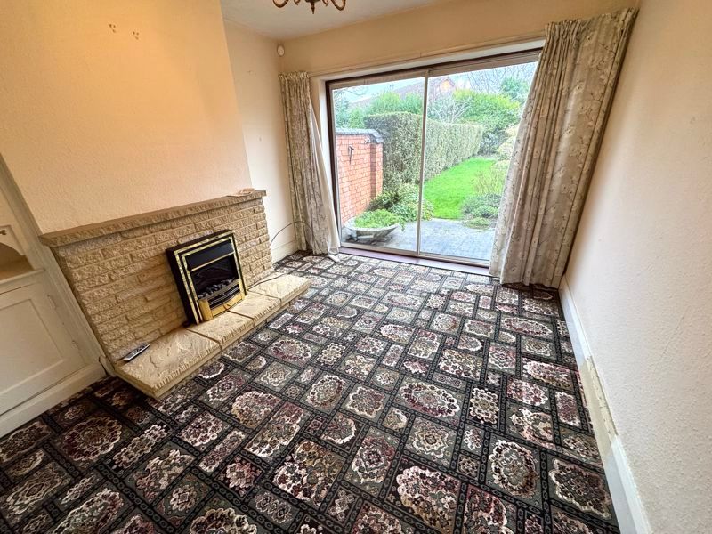 Property photo 3 of 9 Photo 8