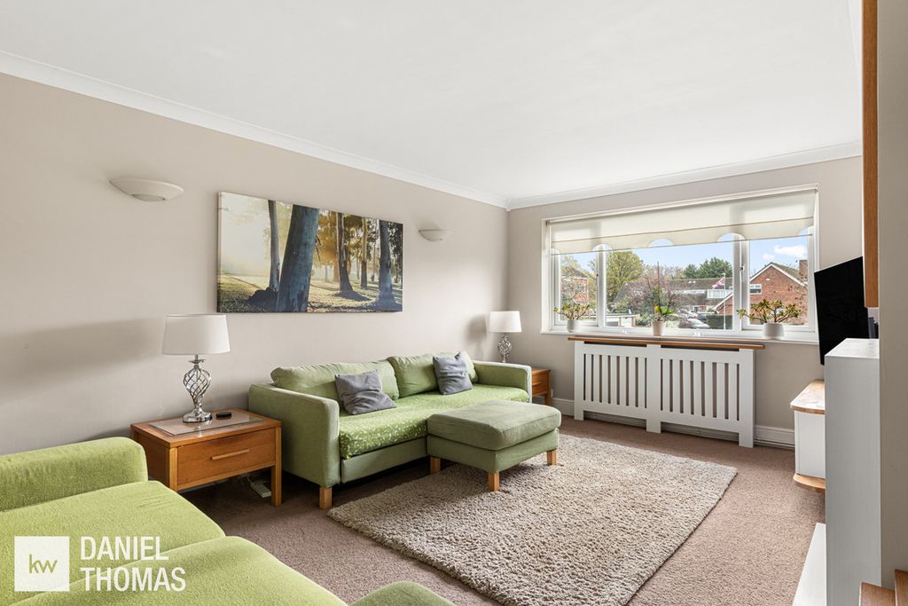 Property photo 3 of 23