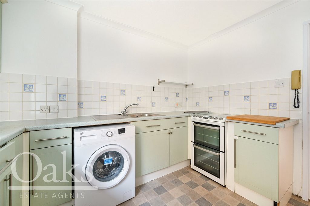 Property photo 3 of 8 Picture No. 04