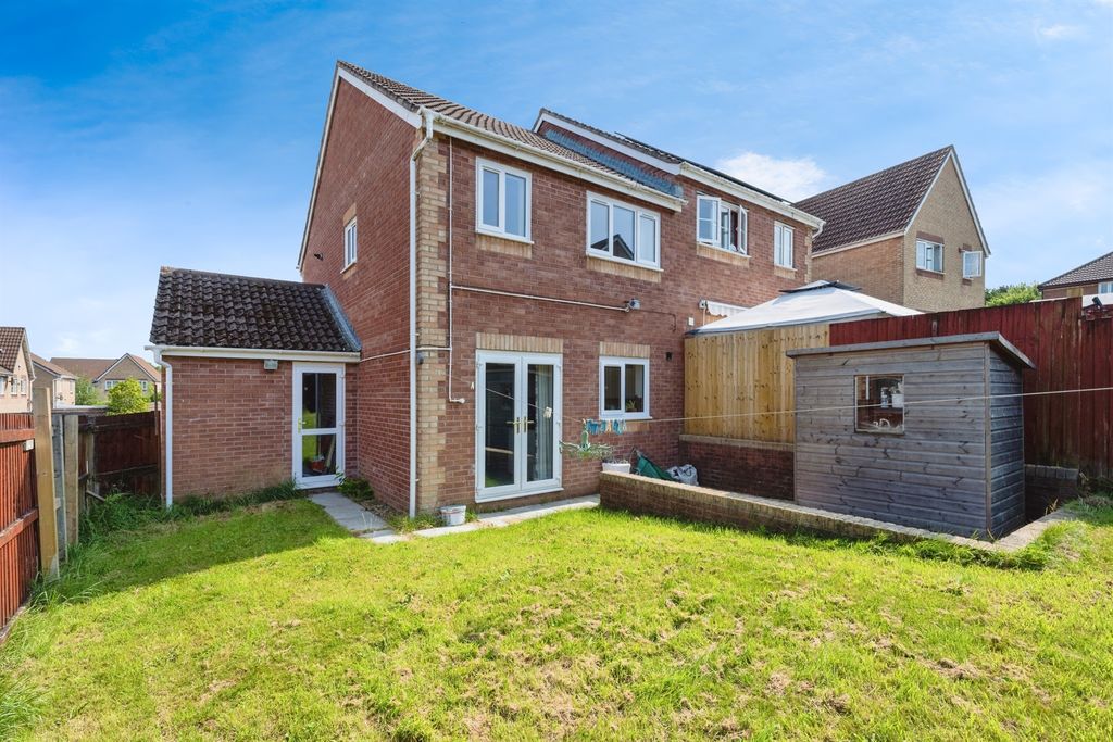 Cwrt Lafant, Llansamlet, Swansea SA7, 3 bed semi-detached house for ...