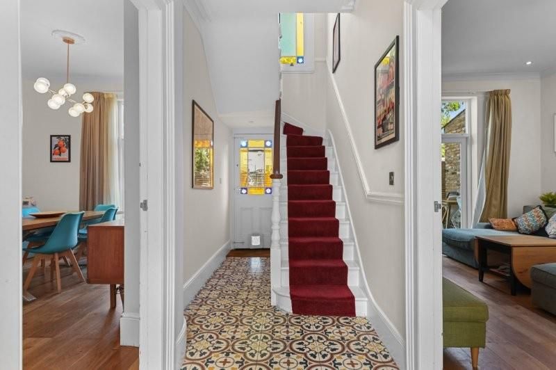 Property photo 2 of 24 Hallway
