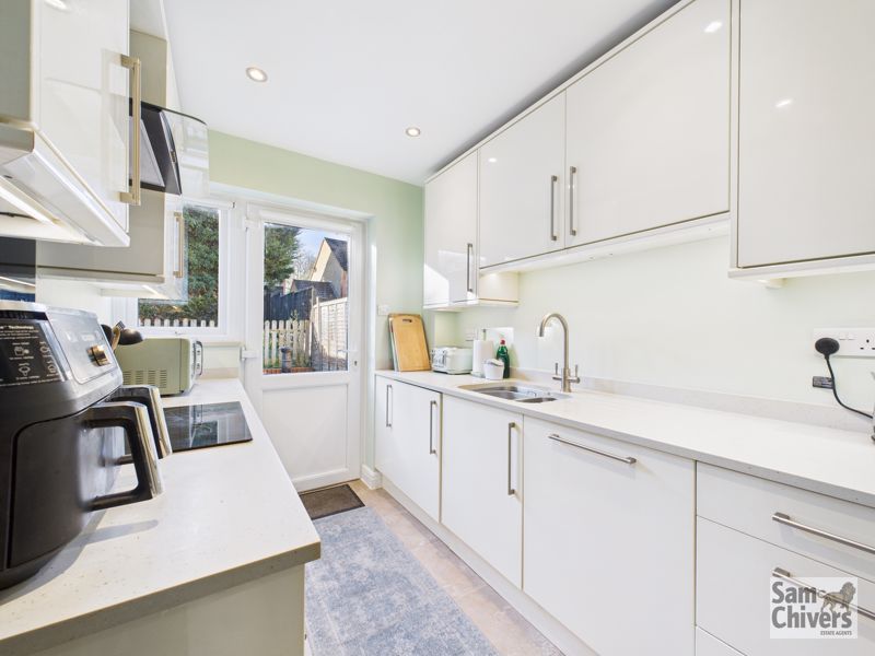 Property photo 3 of 20 Photo 12