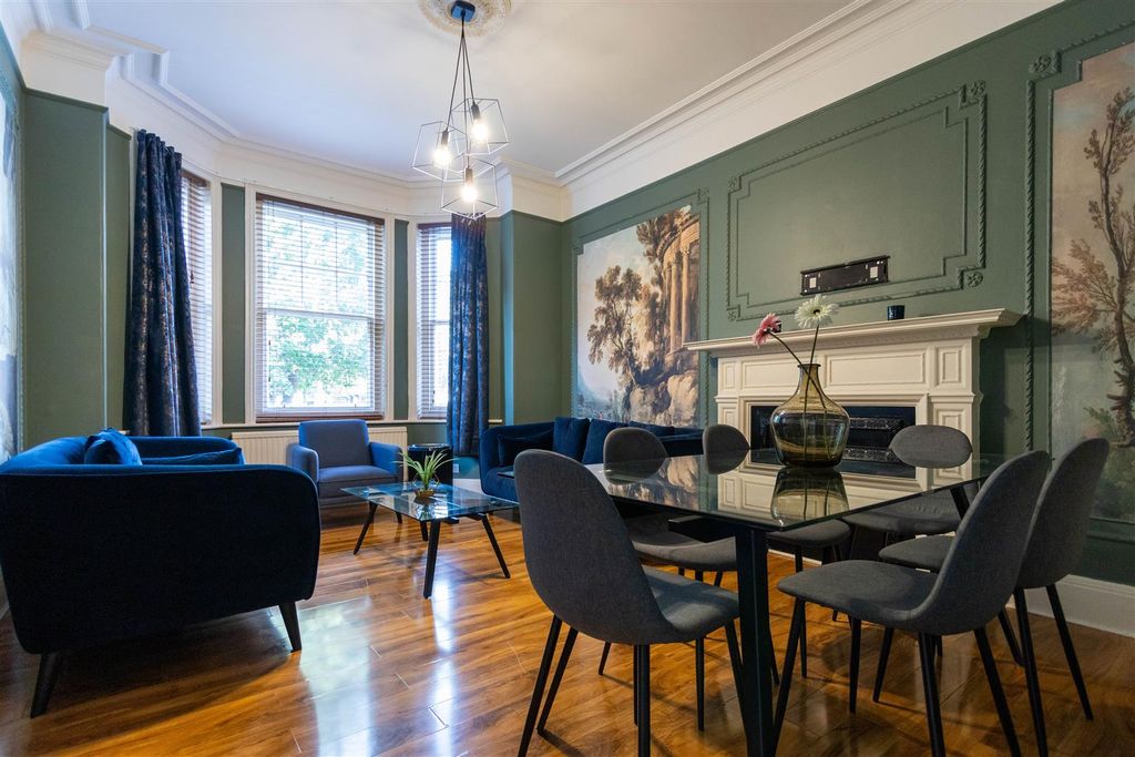 Property photo 1 of 11 Reception Room.Jpg