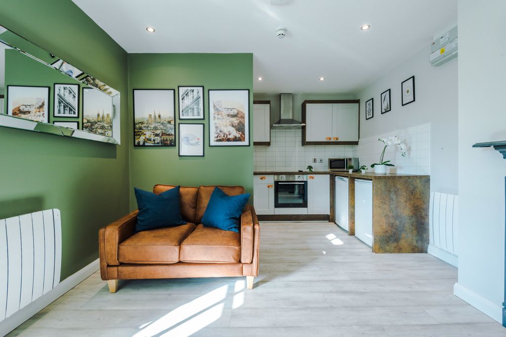 Property photo 1 of 21 Jesmond View, Block A, Flat 8, Living/ Kitchen 1