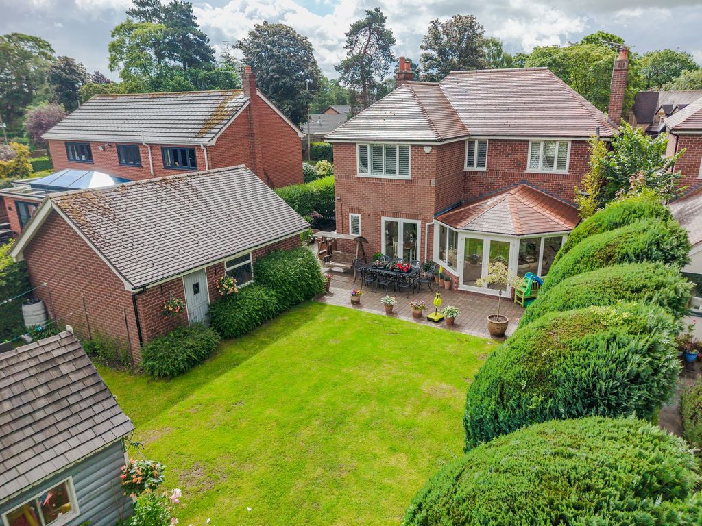 Property photo 2 of 52
