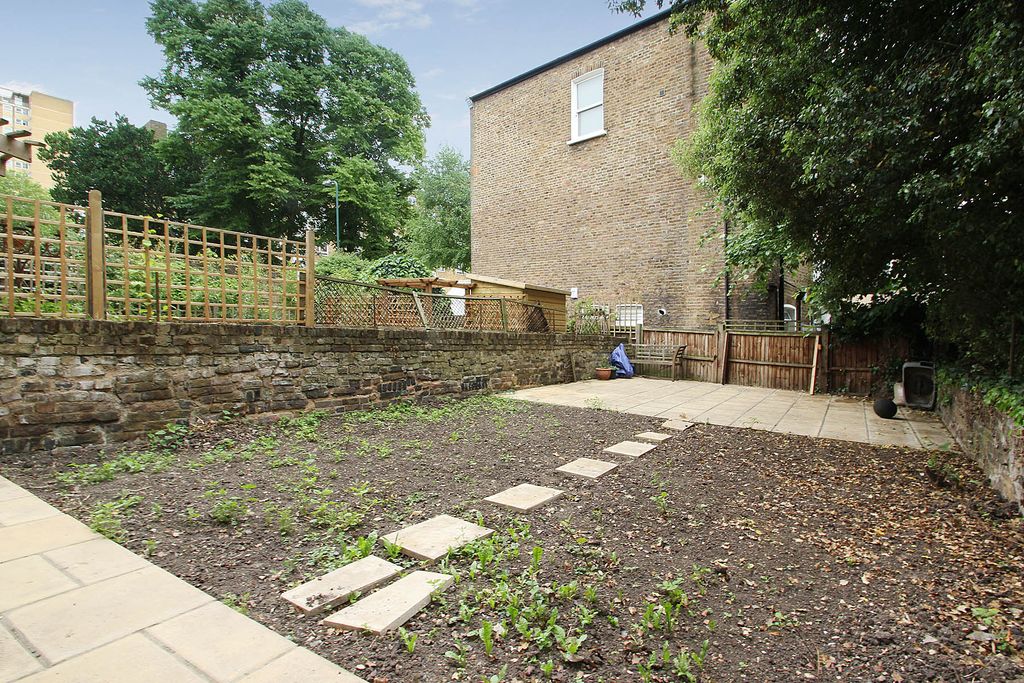 Property photo 3 of 7