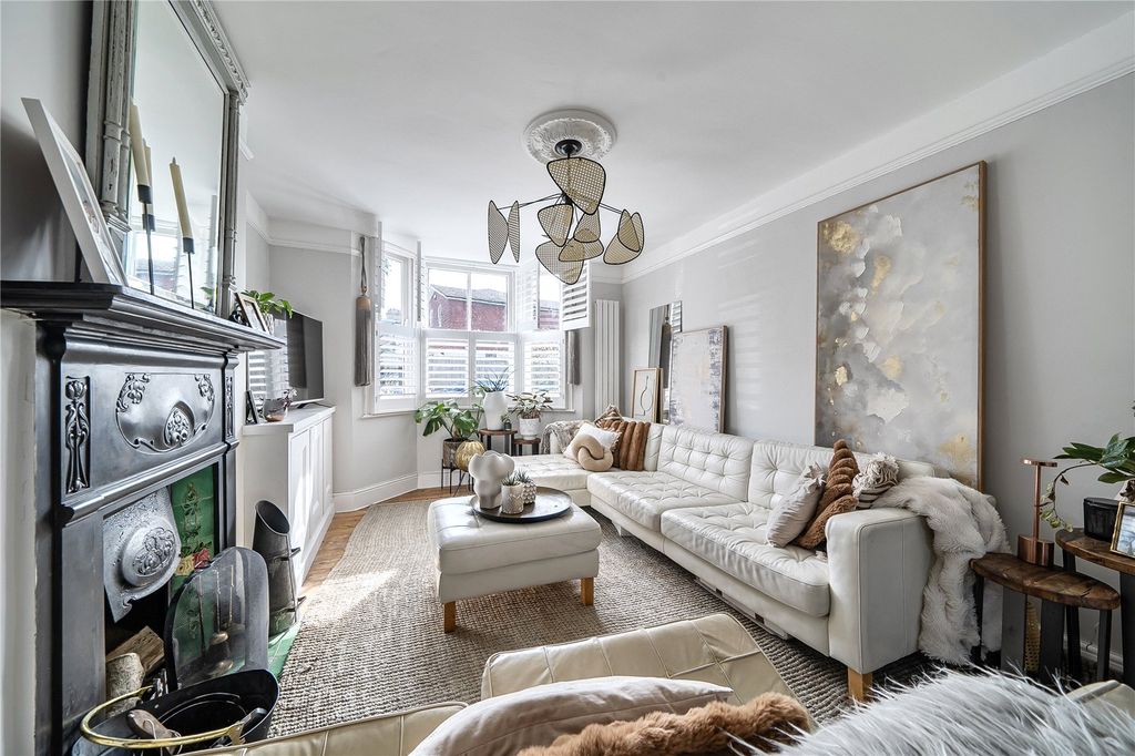 Property photo 3 of 15 Picture No. 05