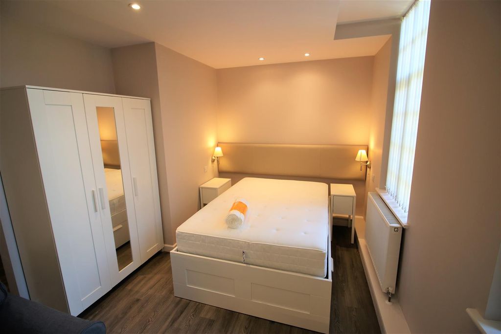 Property photo 3 of 6 Property Photo