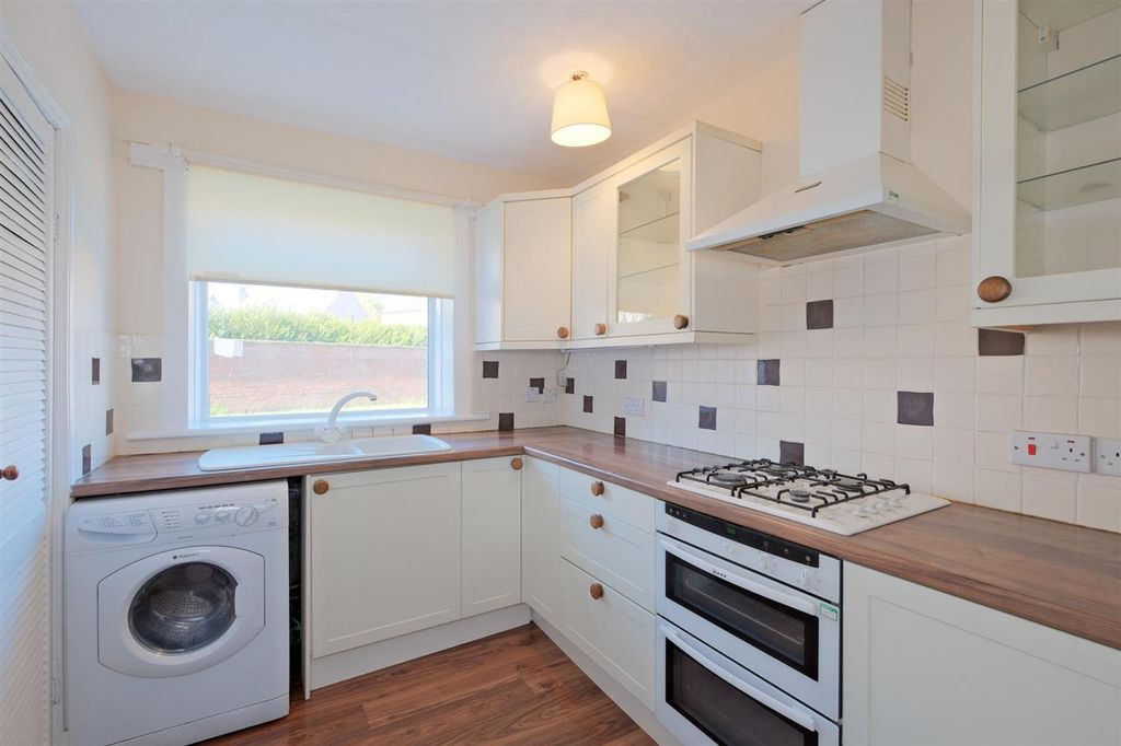 Additional image 9 of 2 bed flat for saleGlasgow Road, Hamilton ML3