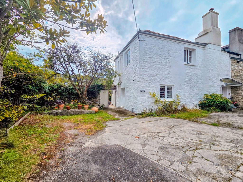 Property photo 1 of 24