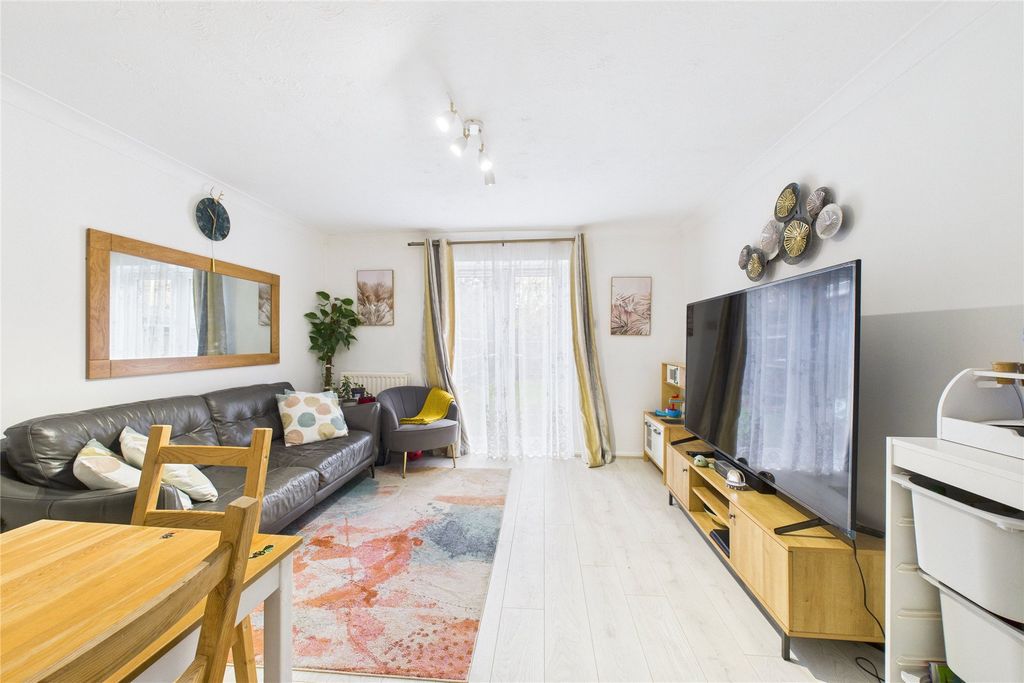 Property photo 3 of 9 Picture No. 03